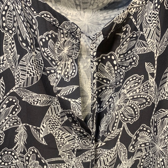 Loft Floral Gray White Women's Top Blouse Tie Front Size XL - Picture 2 of 9